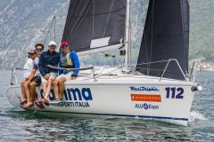 DOLPHIN 81